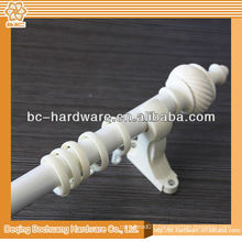 2014 new model of aluminium curtain rod